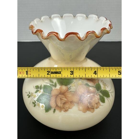 VTG 4.5" Tall Hurricane Glass Lamp Shade Cover Hand Painted Roses W/Crimped Edge - Picture 4 of 6